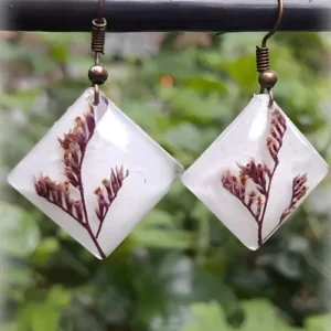 Organic Elegance: Natural Limonium Flower Earring #BotanicalDelight #HandmadeExcellence Anniversary Gifts, Artwork, Birthday Gifts for Her, Botanical Earrings, Botanical Jewellery, Earrings, Eco-Friendly, Floral Earrings, Floral Jewellery, Flower Earrings, Flower Jewellery, Gifts for Mother, Gifts for Wife, Gifts for Women, Handcrafted, Handicrafts, Handmade, Jewellery, Mother's Day Gift Ideas, Nature Jewellery, Online Jewellery Store, Resin Jewellery, Valentine's Day Gift