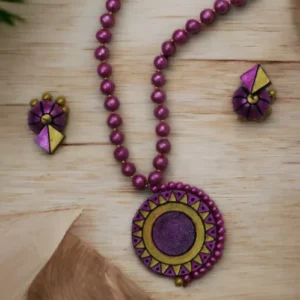 Chic & Simple Terracotta Jewellery – Full Moon Style | Handmade & Handcrafted Clay Jewellery Anniversary Gifts , Artwork , Birthday Gifts for Her , Clay Jewellery , Earrings , Eco-Friendly , Ethnic Clay Jewellery , Gifts for Her , Gifts for Mother , Gifts for Wife , Gifts for Women , Handcrafted , Handicrafts , Handmade , Handpainted , Jewellery , Jewellery Set , Mother's Day Gift Ideas , Necklace , Online Jewellery Store , Paintings , Terracotta Jewellery , Valentine's Day Gift