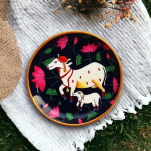 Pichwai Cow #PichwaiCow Gold & Black Decor Plate | Home Decor | Wall Hanging | 8 inch Art Culture Decor Plates, Artwork, Bengali Art Culture Decor Plates, Decor Plates, Decorative Items, Decorative Plates, Decorative Wall Art, Drawing Room, Eco-Friendly, Handcrafted, Handicrafts, Handmade, Handpainted, Home Decor, Home Interior Decoration, Living Room, Melamine Decor Plates, Paintings, Pichwai Cow, Pichwai Cow Decor Plates, Religious Decor Plates, Wall Art, Wall Decor, Wall Hanging, Wall Plates