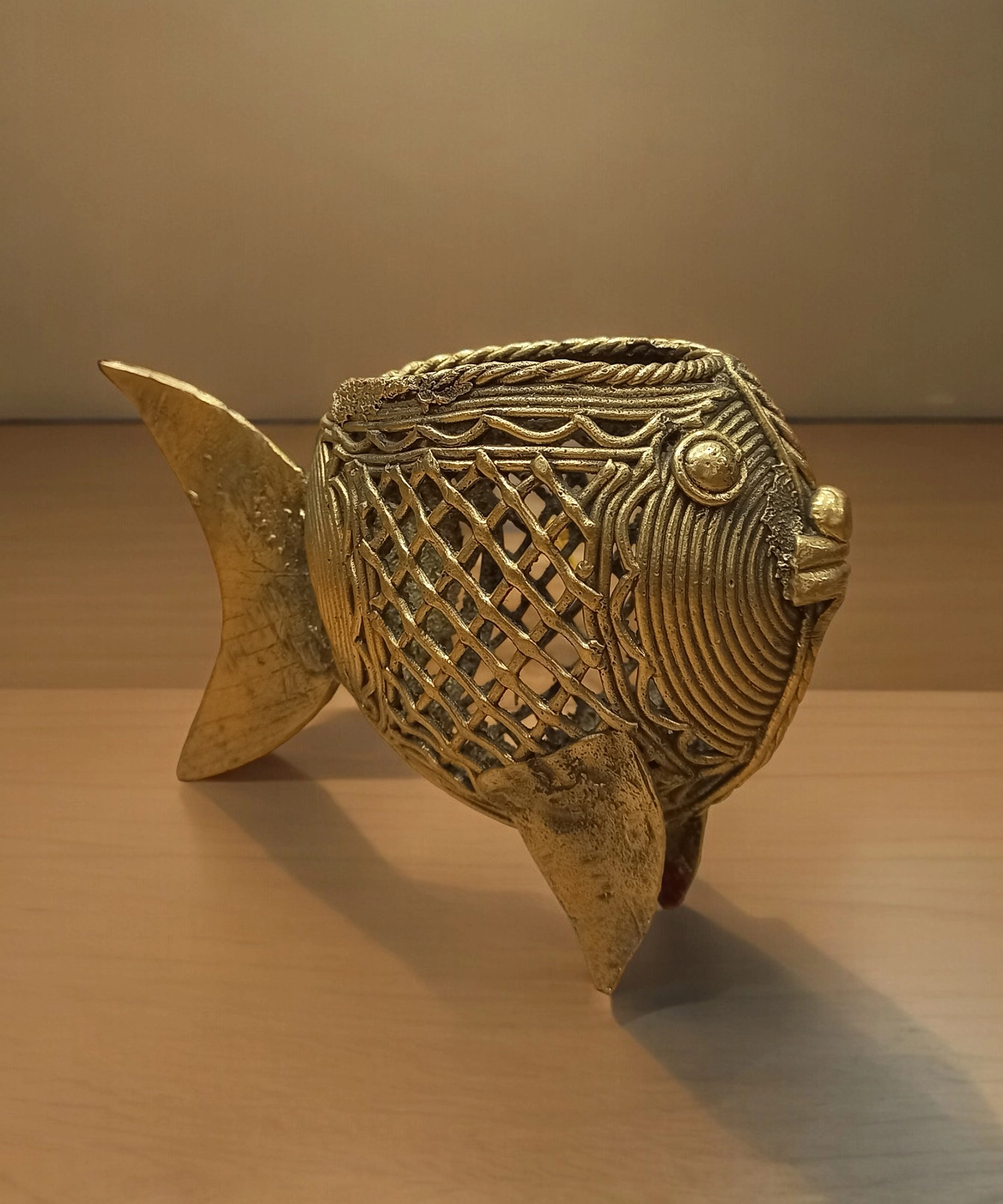 Premium Fish Pen Stand Dokra Showpiece | Bikna Bankura #BrassArt (Gold) | GI TagArtwork , Bikna Dokra , Decorative Items , Drawing Room , Eco-Friendly , Ek Chala , GI Tagg Products , Handicrafted , Handicrafts , Handmade , Handpainted , Home Decor , Home Interior Decoration , Idols , Living Room , Maa Durga , Showpieces