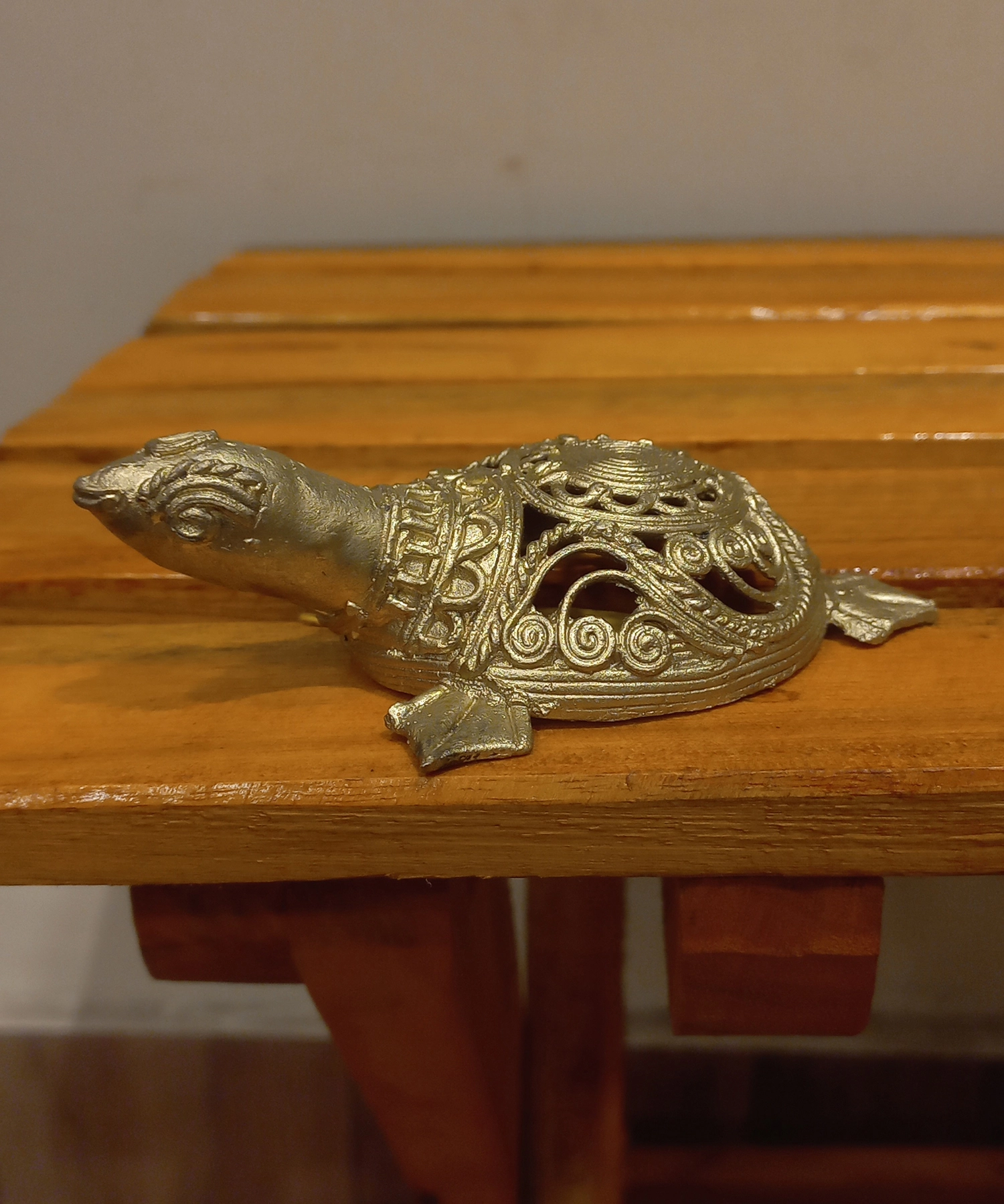 Tortoise Dokra Showpiece #Art-Culture | Bikna Bankura #BrassArt (Gold) | GI TagArtwork , Bikna Dokra , Decorative Items , Drawing Room , Eco-Friendly , Ek Chala , GI Tagg Products , Handicrafted , Handicrafts , Handmade , Handpainted , Home Decor , Home Interior Decoration , Idols , Living Room , Maa Durga , Showpieces